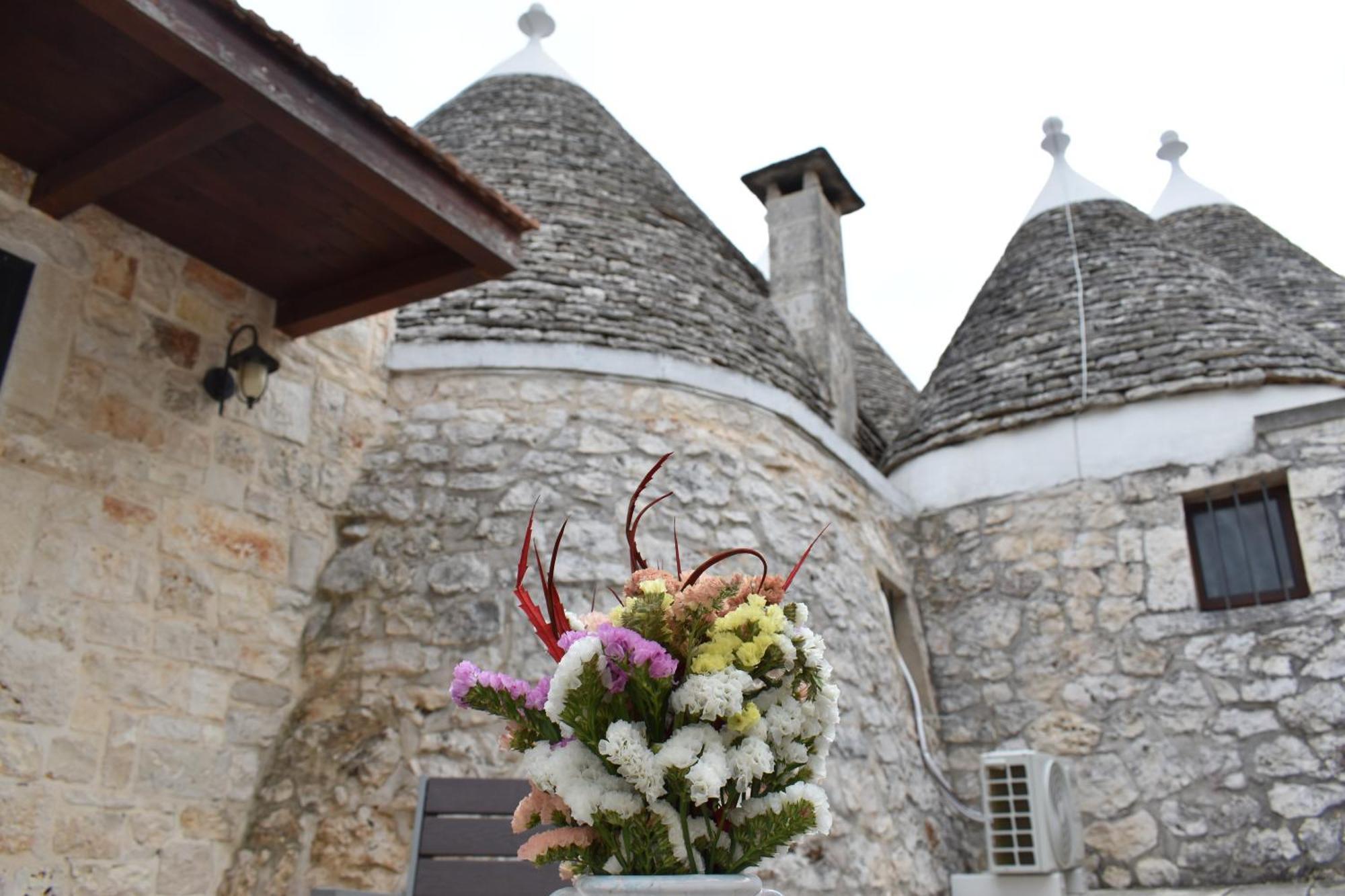 Trulli Allegretti Noci Exterior foto